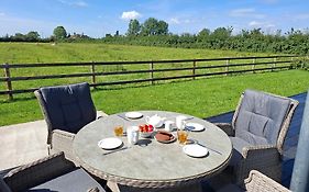 Ridge And Furrow Lodge
